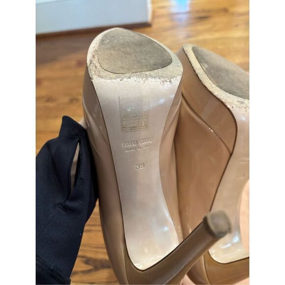 Miu Miu Nude Patent Platform Pumps size 39 - Picture 6 of 8